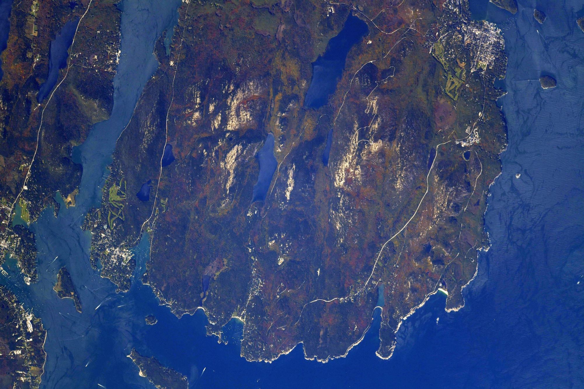 [:ja]【宇宙からの地球絶景】No.1675: メイン州のアカディア国立公園🇺🇸[:]