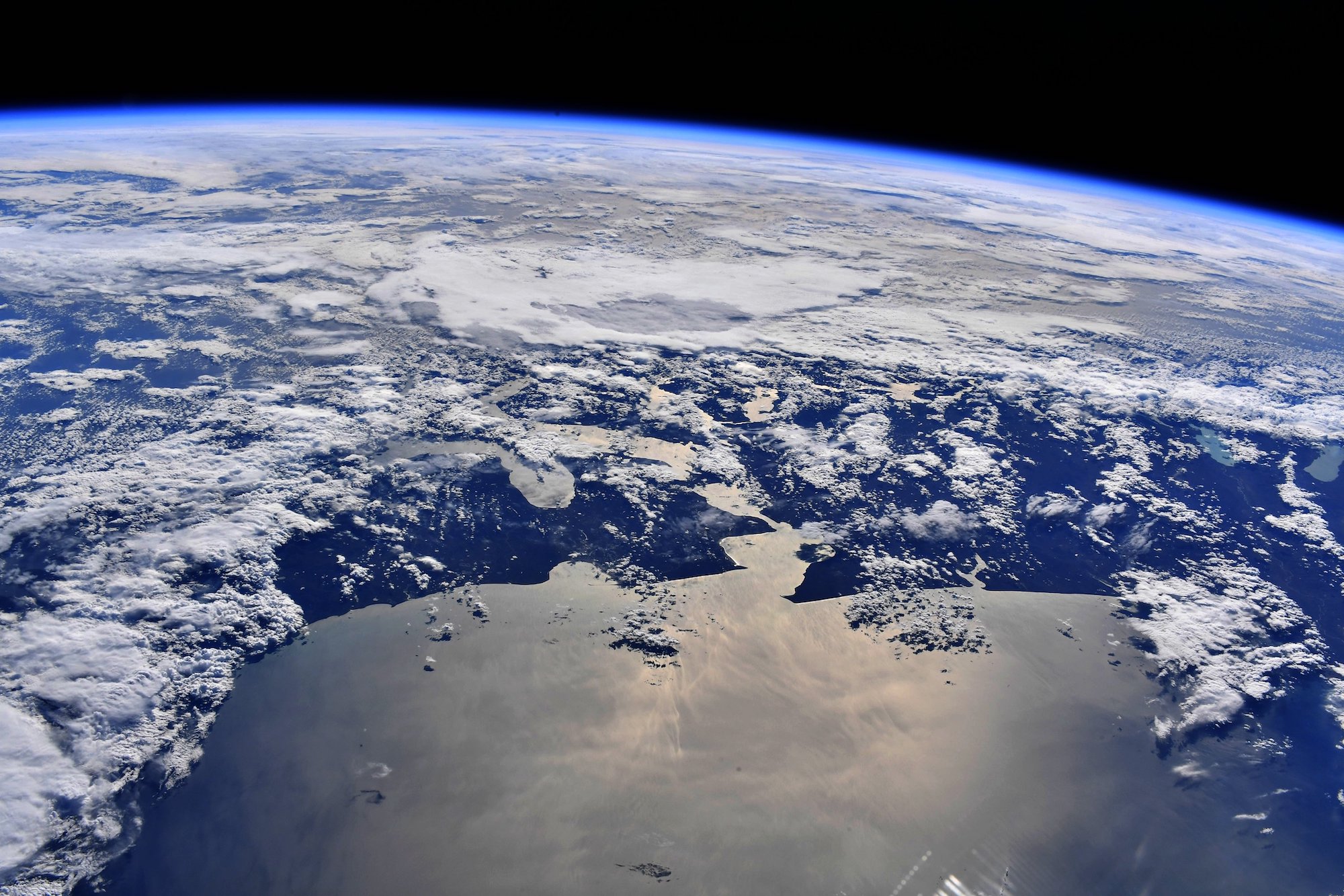 [:ja]【宇宙からの地球絶景】No.1717: フエゴ島🇨🇱🇦🇷[:]