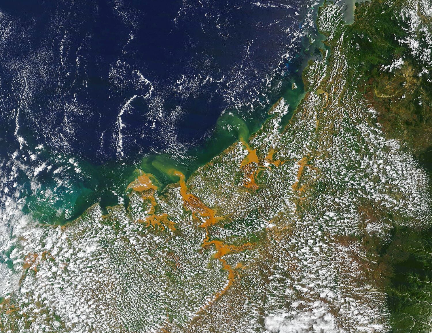 [:ja]【宇宙からの地球絶景】No.1738: マダガスカルの洪水🇲🇬[:]