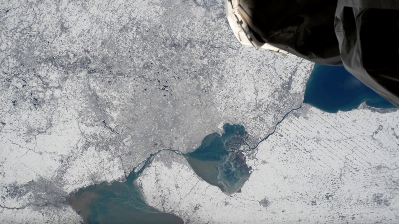 [:ja]【宇宙からの地球絶景】No.1739: 冬のデトロイト🇺🇸[:]