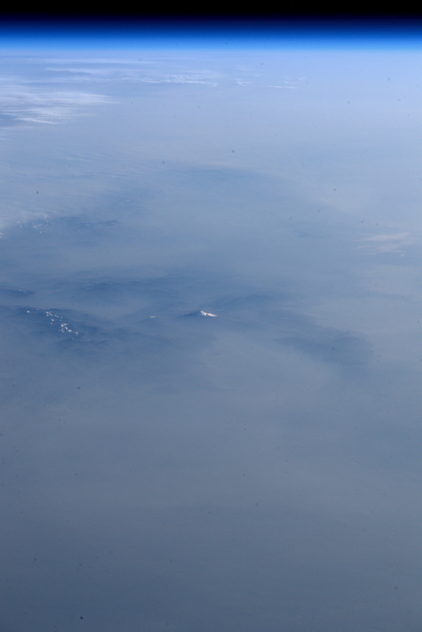 [:ja]【宇宙からの地球絶景】No.1764: 富士山🇯🇵[:]