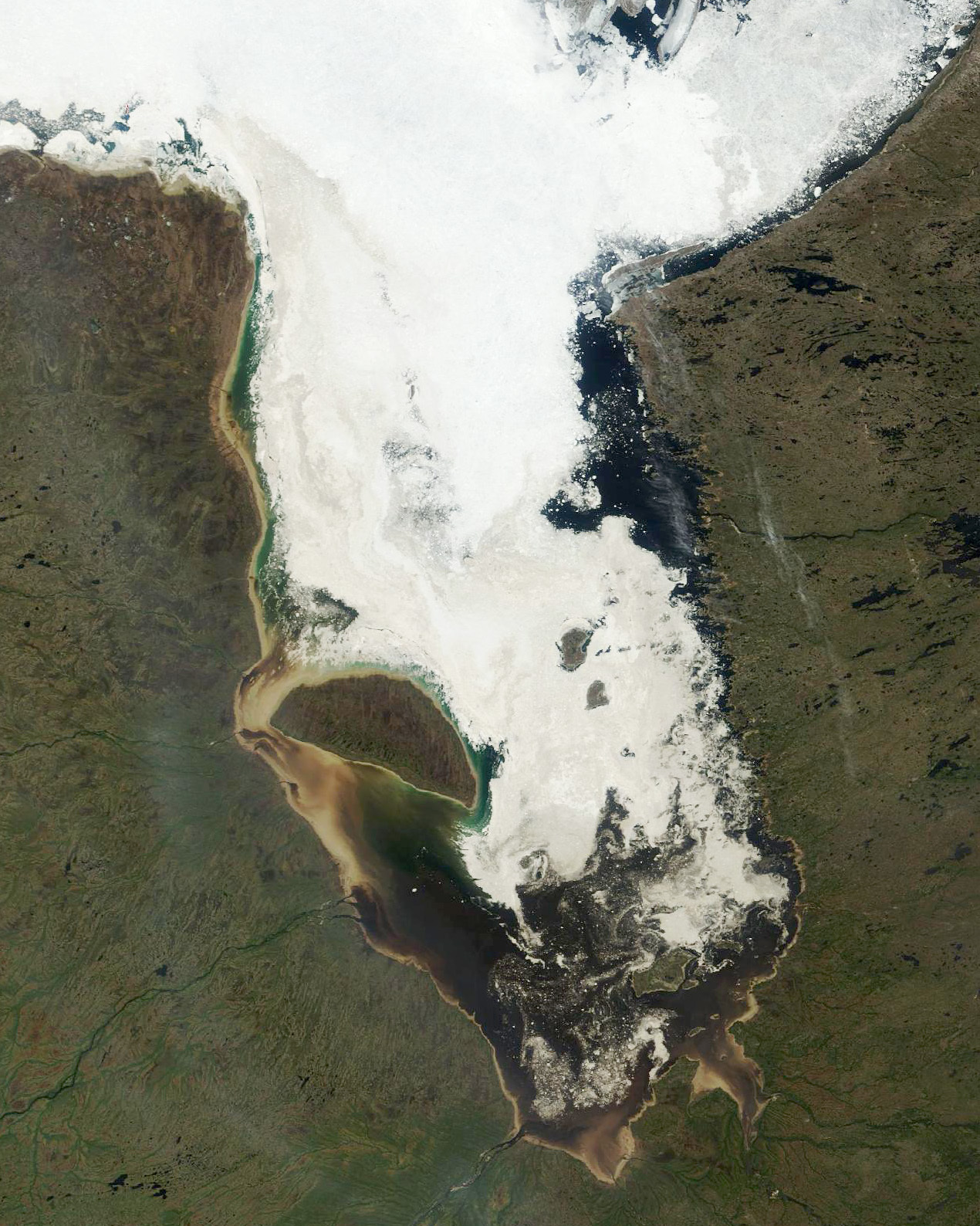 【地球を俯瞰する】No.1838: カナダのジェームス湾🇨🇦 【地球を俯瞰する】No.1838: カナダのジェームス湾🇨🇦