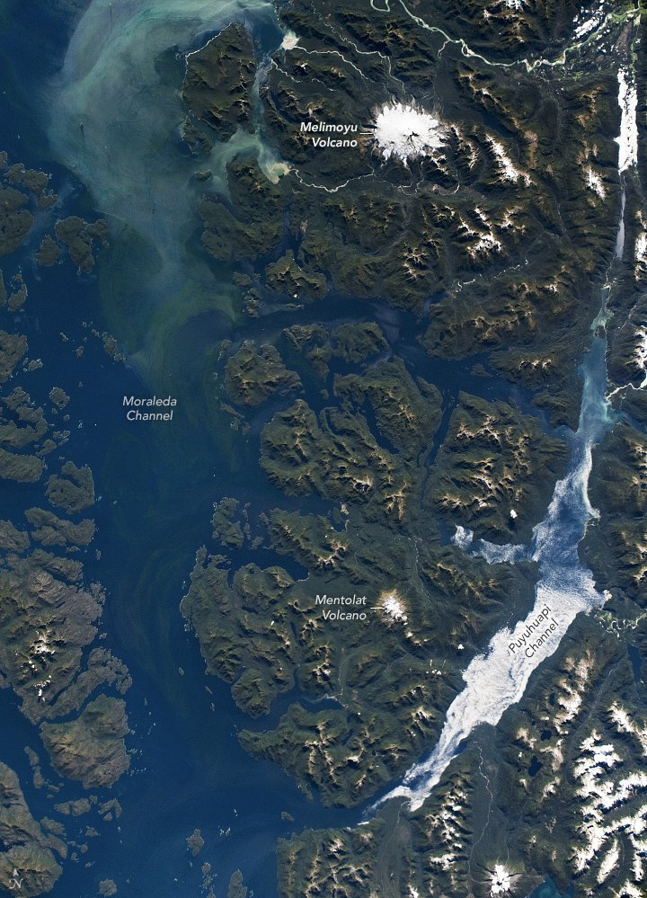 【地球を俯瞰する】No.1911: モラレダ海峡🇨🇱 【地球を俯瞰する】No.1911: モラレダ海峡🇨🇱