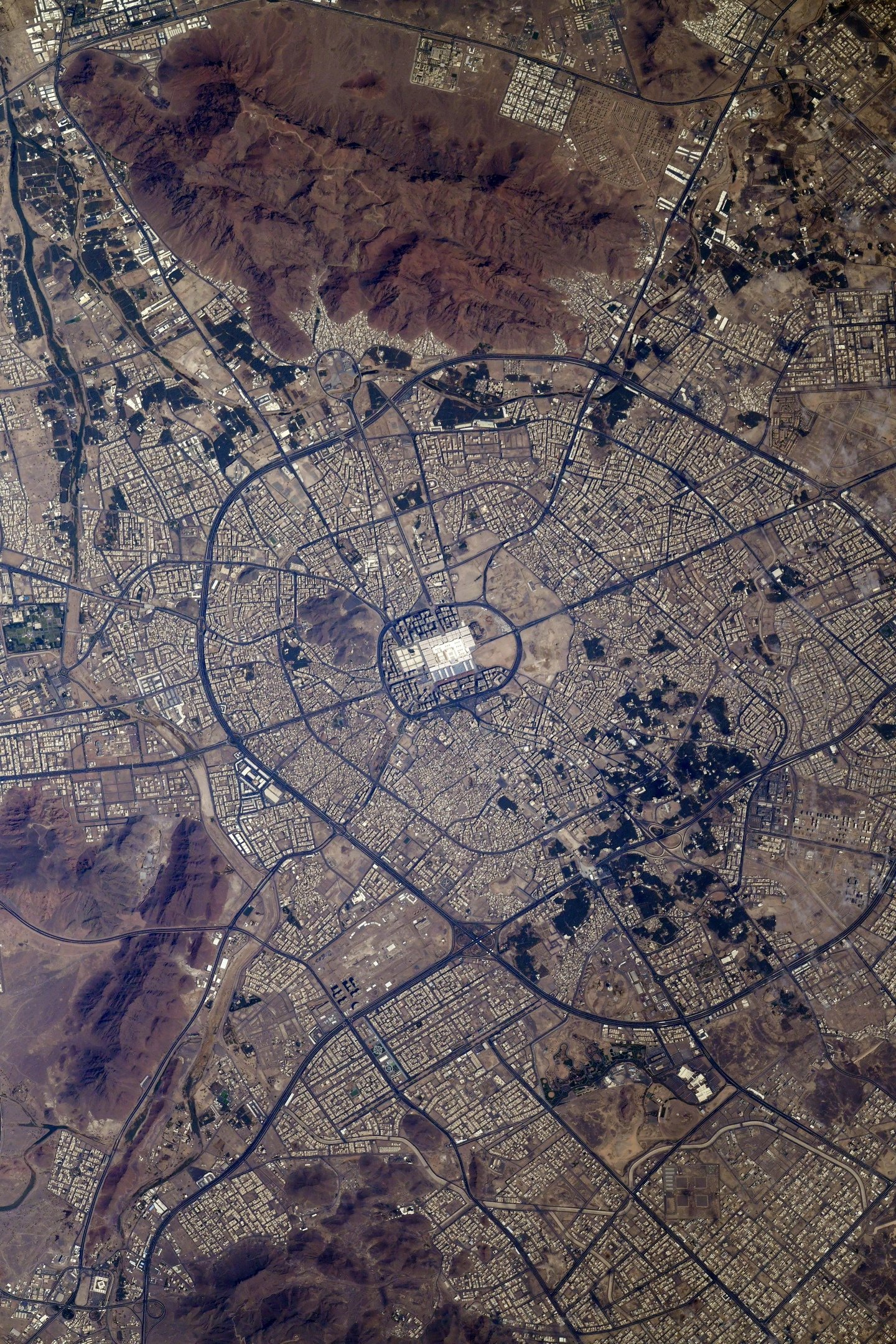 [Overview the Earth] No.1946: Medina🇸🇦