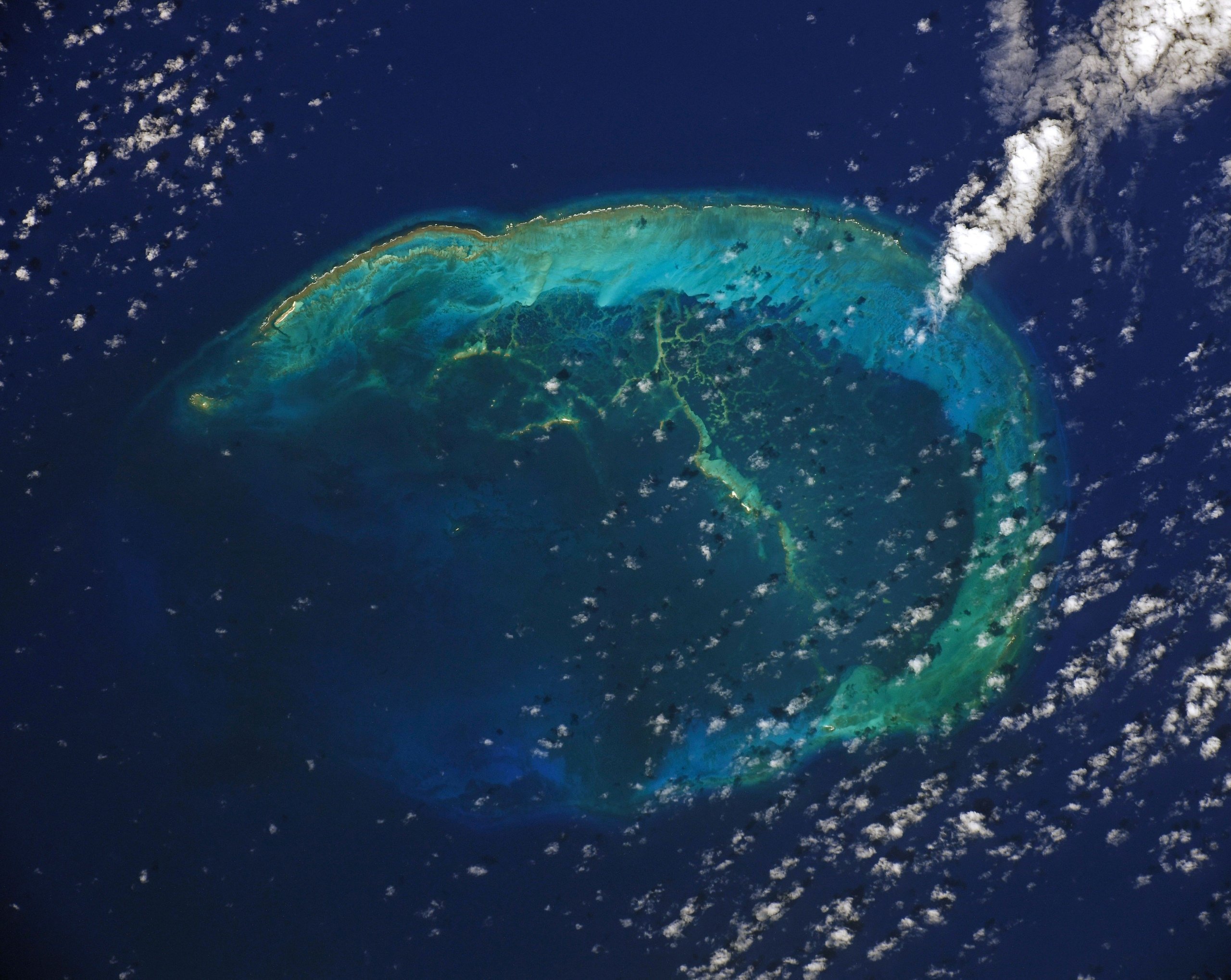 [Overview the Earth] No.1947: French Frigate Shoals