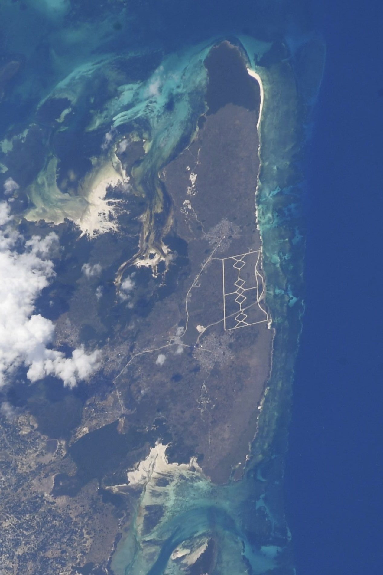 [Overview the Earth] No.2022: Pemba Island of Zanzibar Islands, Tanzania🇹🇿