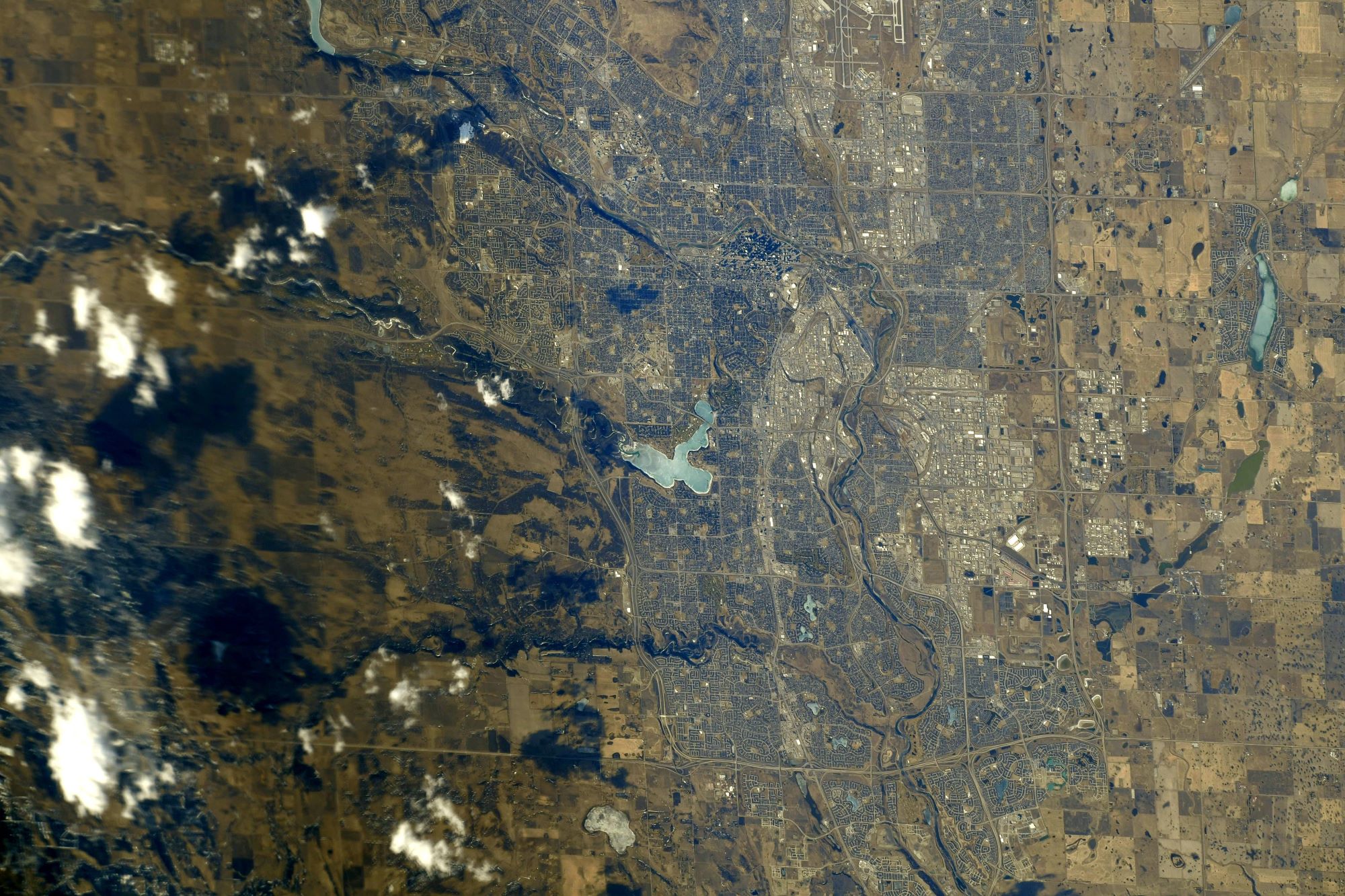 【地球を俯瞰する】No.2047: カナダのカルガリー🇨🇦 【地球を俯瞰する】No.2047: カナダのカルガリー🇨🇦