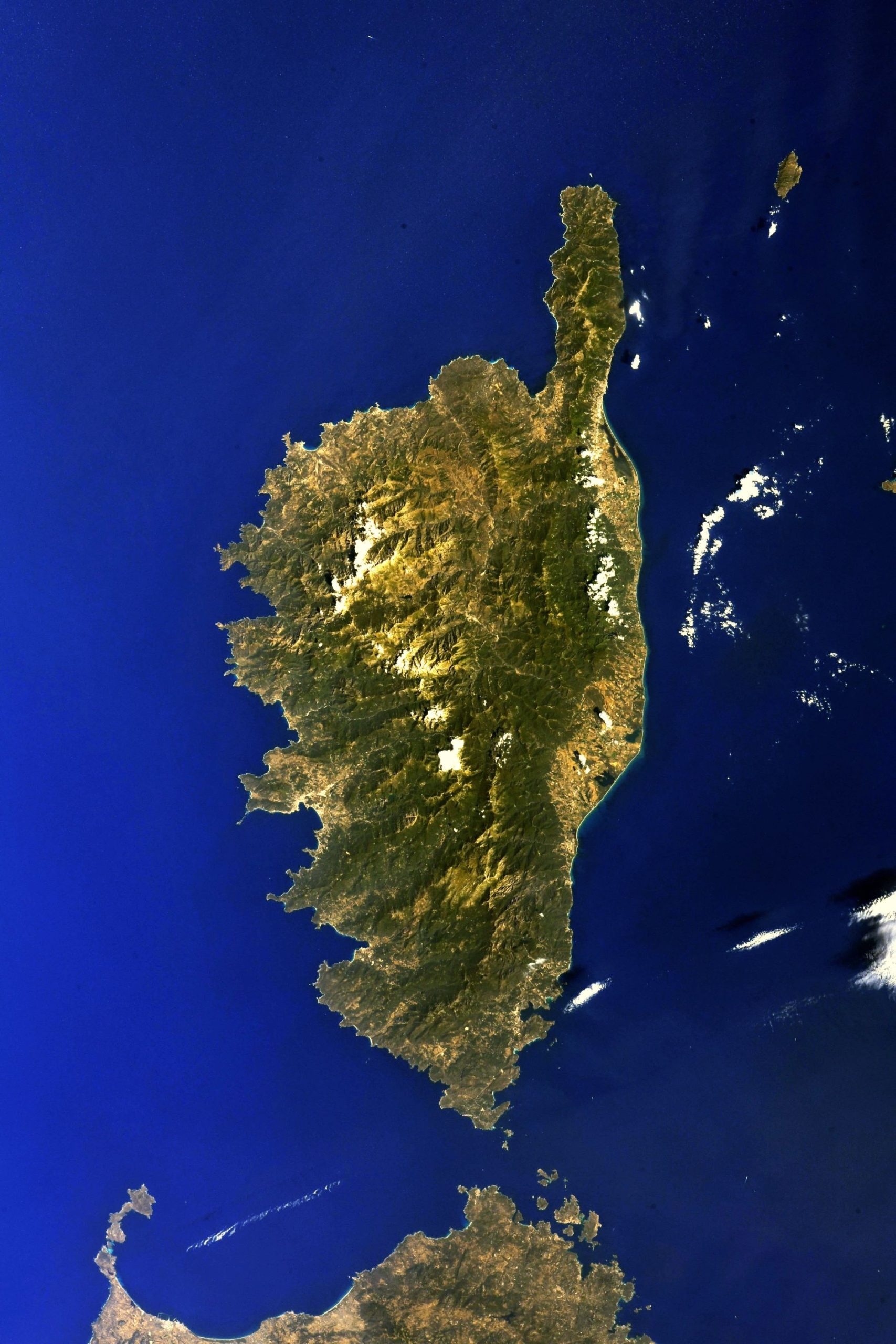 【地球を俯瞰する】No.2172: コルシカ島🇫🇷 【地球を俯瞰する】No.2172: コルシカ島🇫🇷