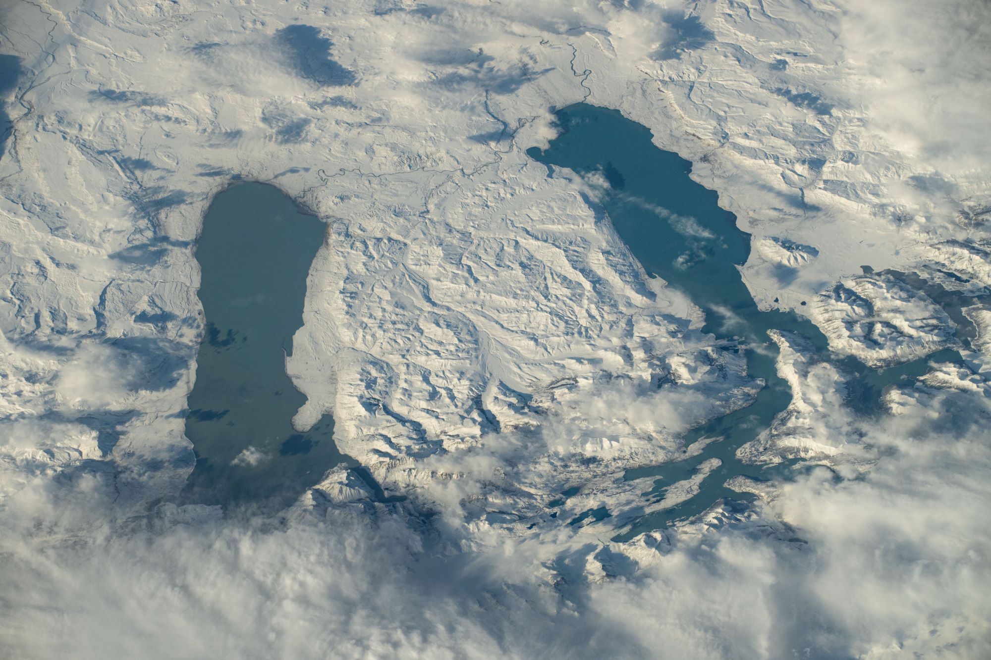 [Overview the Earth] No.2208: Viedma Lake and Argentino Lake, Patagonia🇦🇷