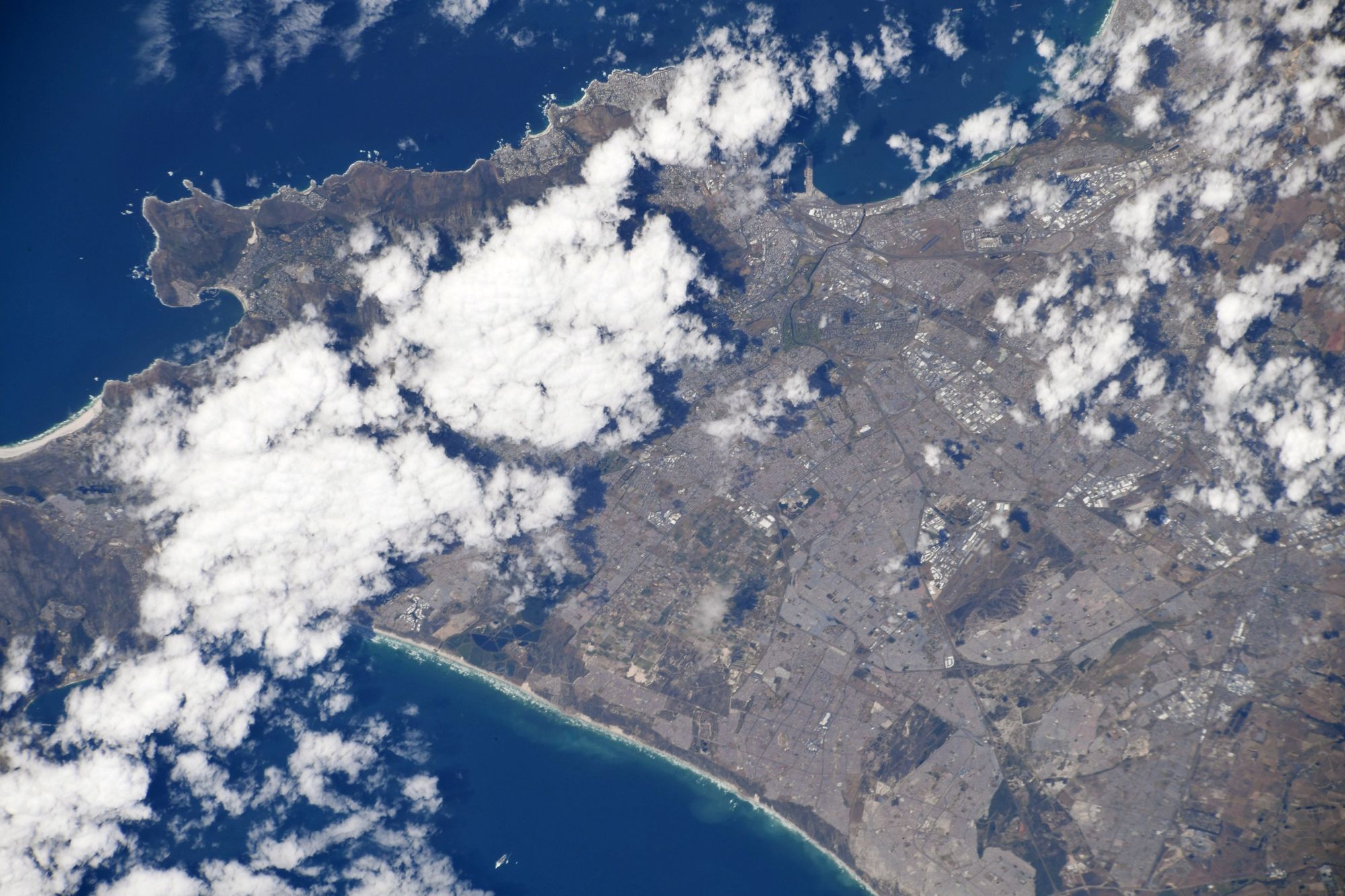 【地球を俯瞰する】No.2241: ケープタウン🇿🇦 【地球を俯瞰する】No.2241: ケープタウン🇿🇦