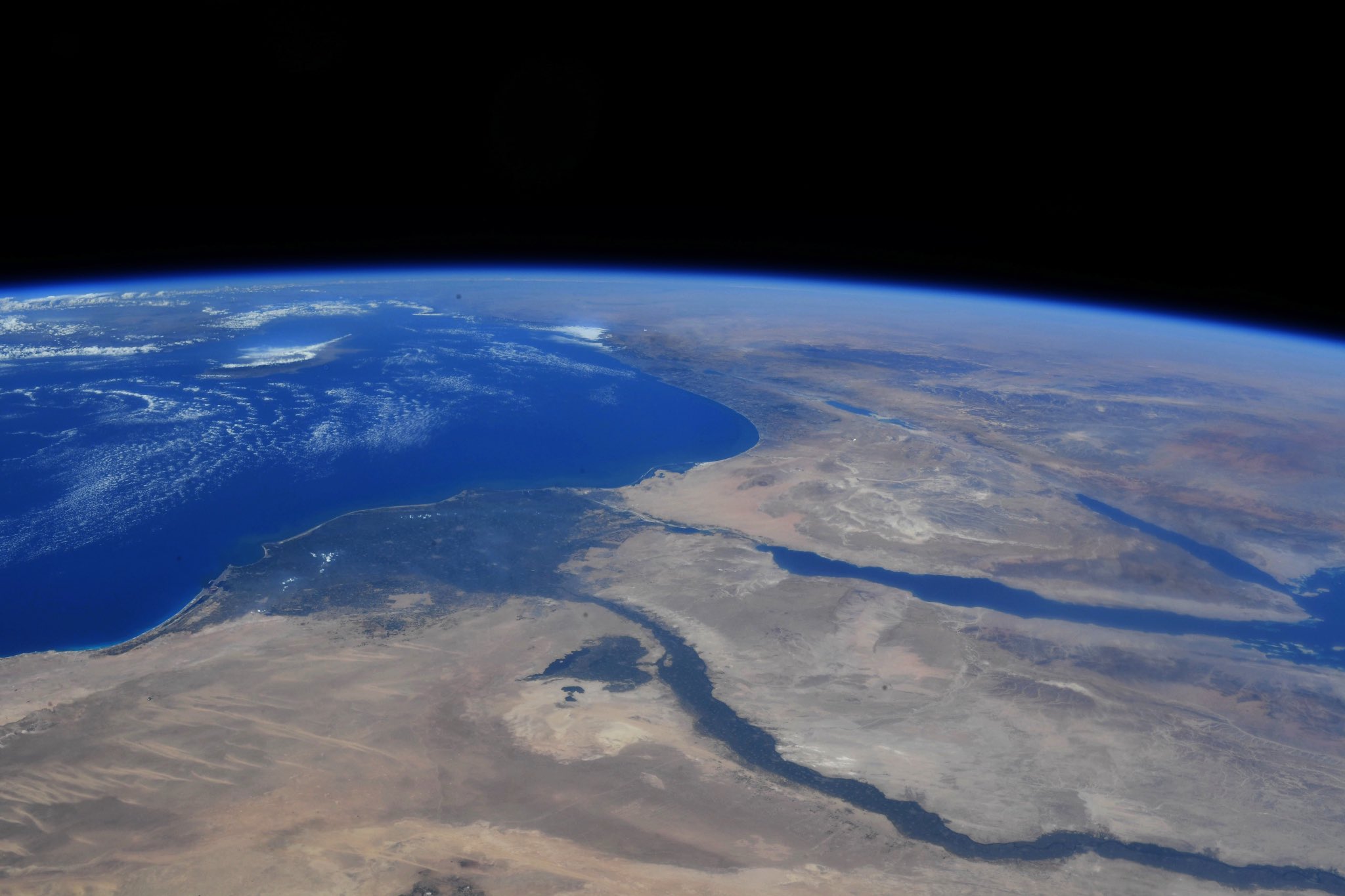 【地球を俯瞰する】No.2369: ナイルデルタとシナイ半島🇪🇬 【地球を俯瞰する】No.2369: ナイルデルタとシナイ半島🇪🇬