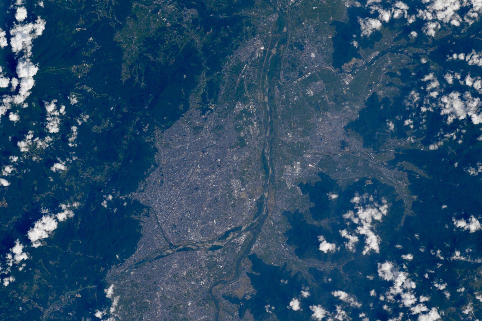 【地球を俯瞰する】No.2402: 長野市と長野盆地🇯🇵 【地球を俯瞰する】No.2402: 長野市と長野盆地🇯🇵