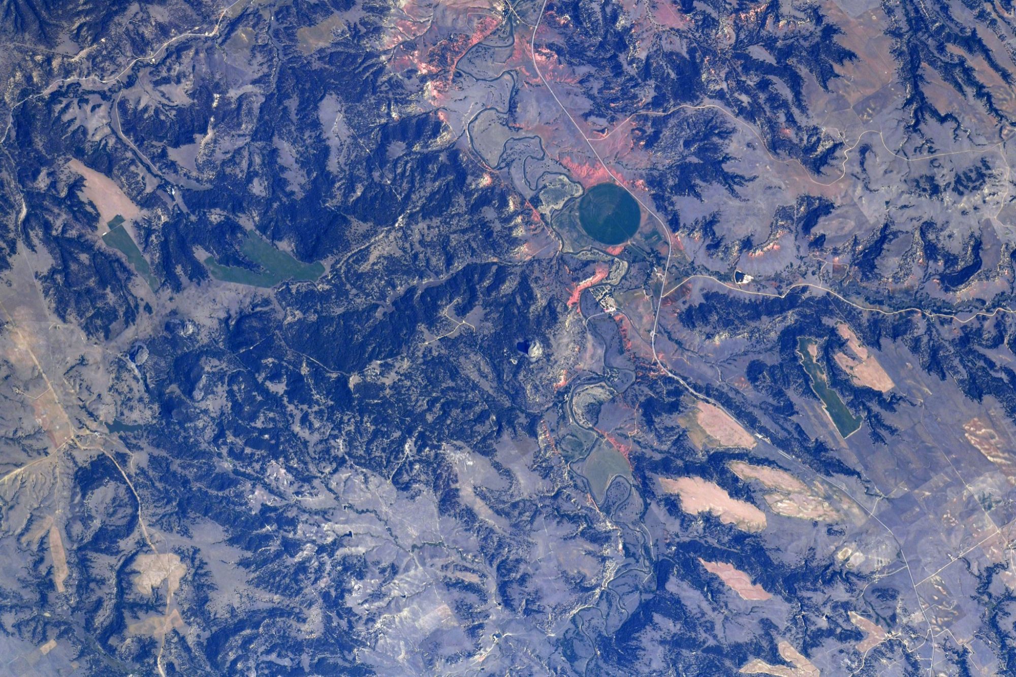 【地球を俯瞰する】No.2413: デビルスタワー🇺🇸 【地球を俯瞰する】No.2413: デビルスタワー🇺🇸