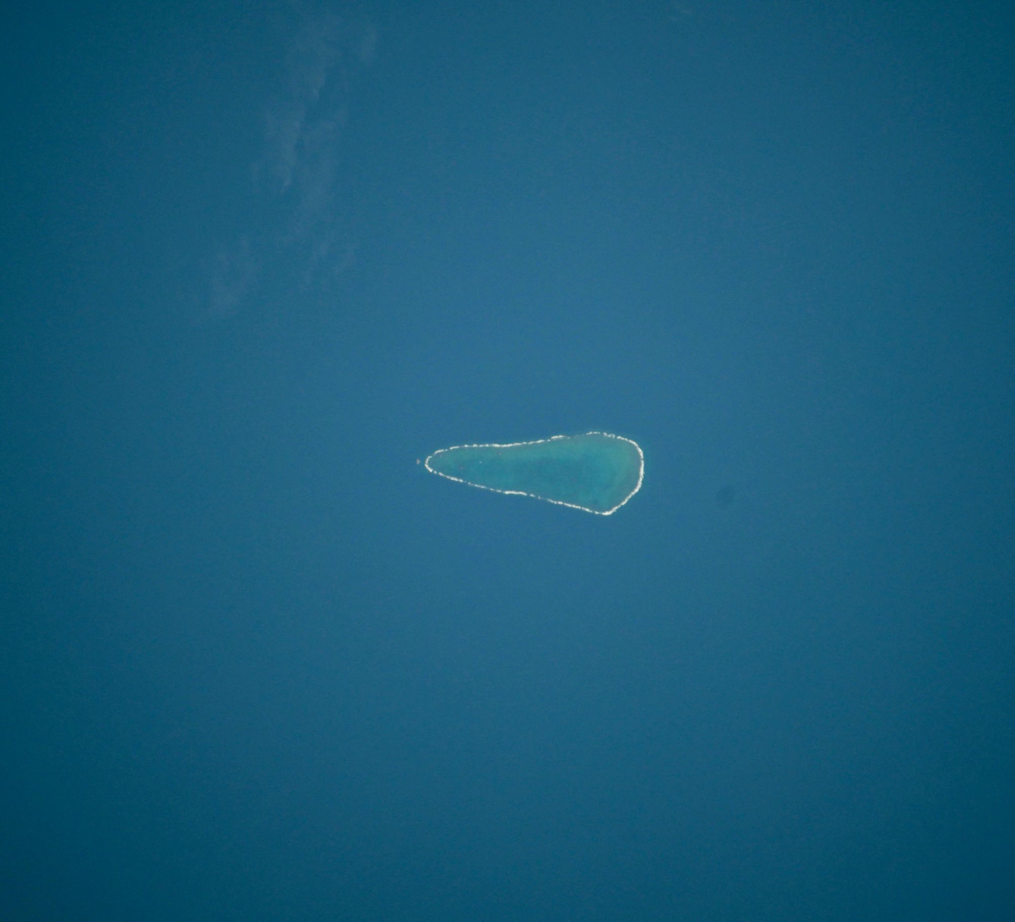 【地球を俯瞰する】No.2442: 沖ノ鳥島🇯🇵