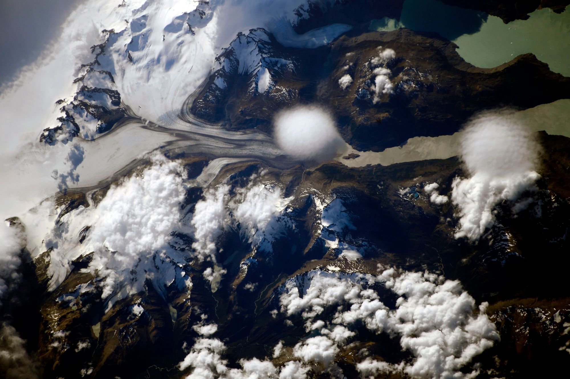 【地球を俯瞰する】No.2507: ペリト・モレノ氷河🇦🇷